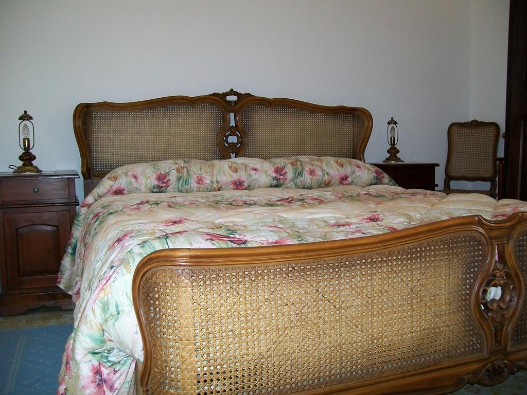 Notte Di Luna Room & Breakfast Oristano Szoba fotó